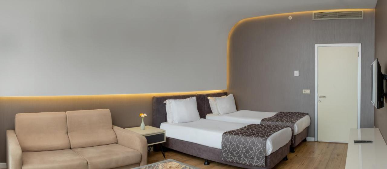 Elm Suite Hotel Istanbul Bagian luar foto