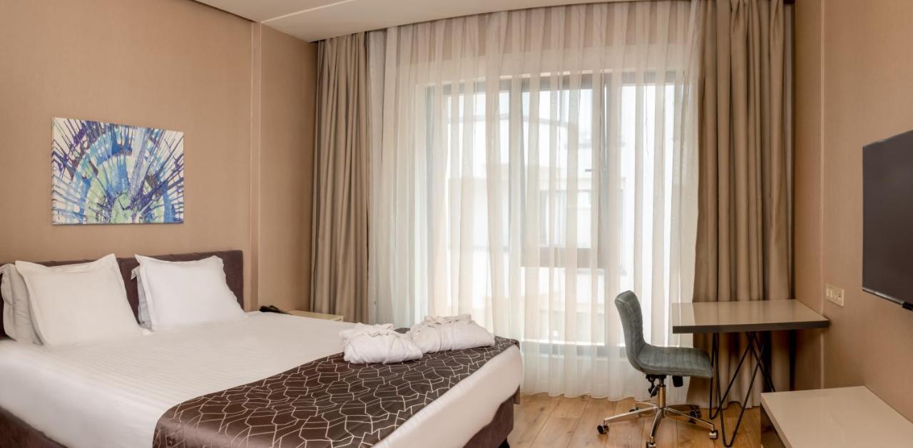 Elm Suite Hotel Istanbul Bagian luar foto